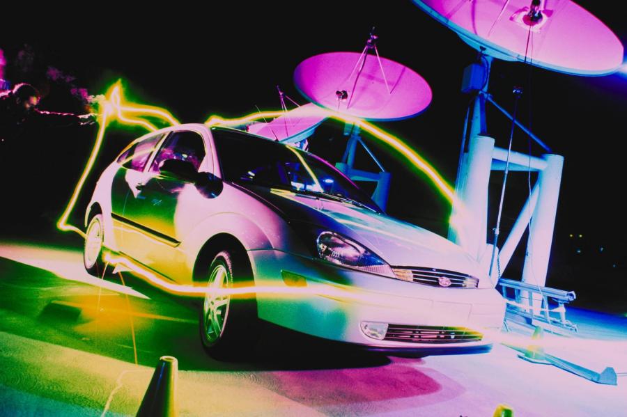  Ford Focus 1999 года  (фото 18 из 130)